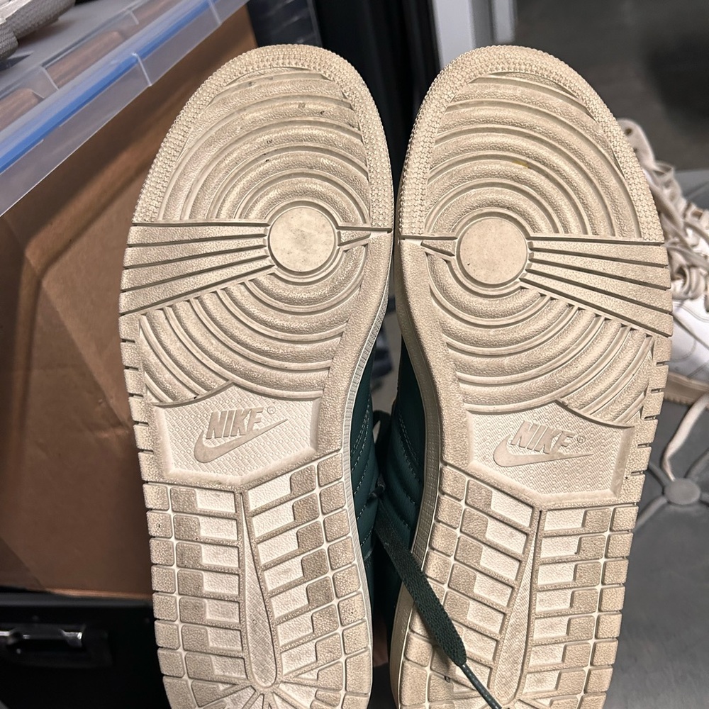 Nike Cream and Green Sneakers